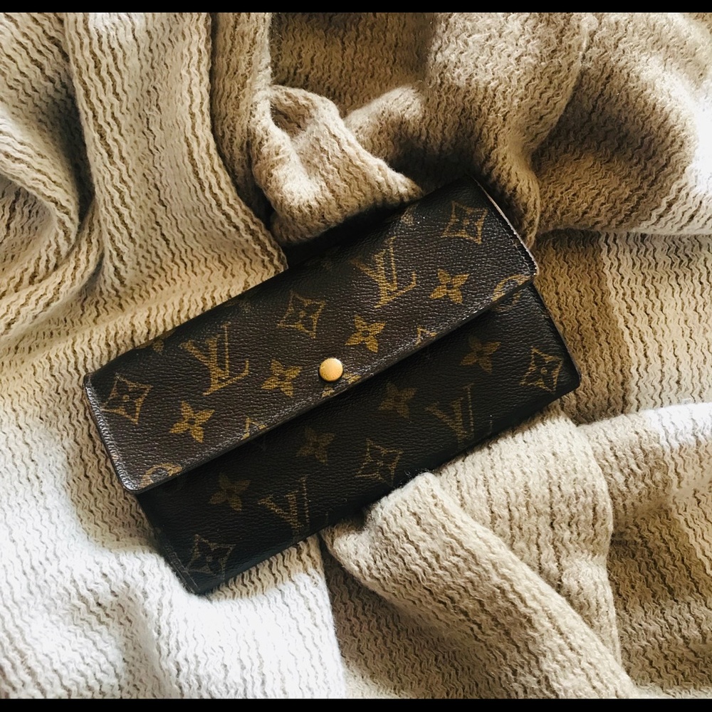 Authentic Louis Vuitton wallet